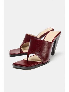 ZARA LIMITED EDITION LEATHER HEELED SANDALS 1324/810/022